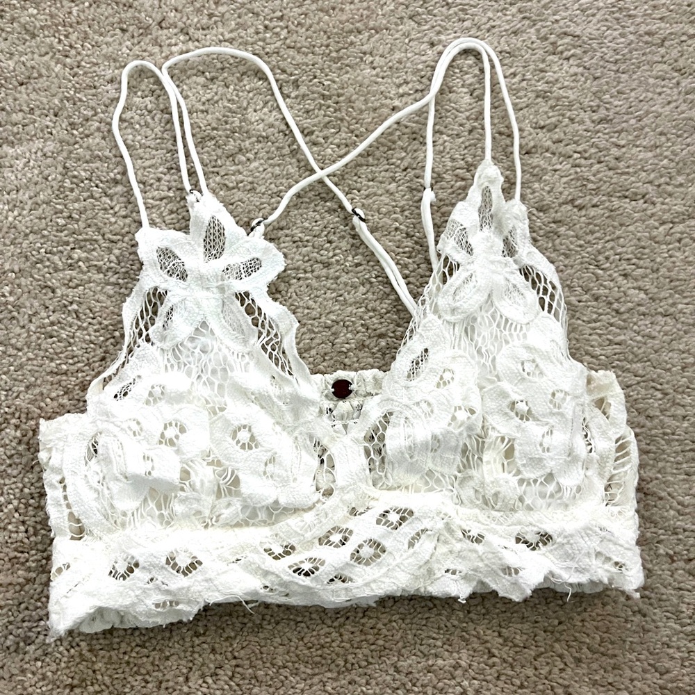 White lace bralette/cami